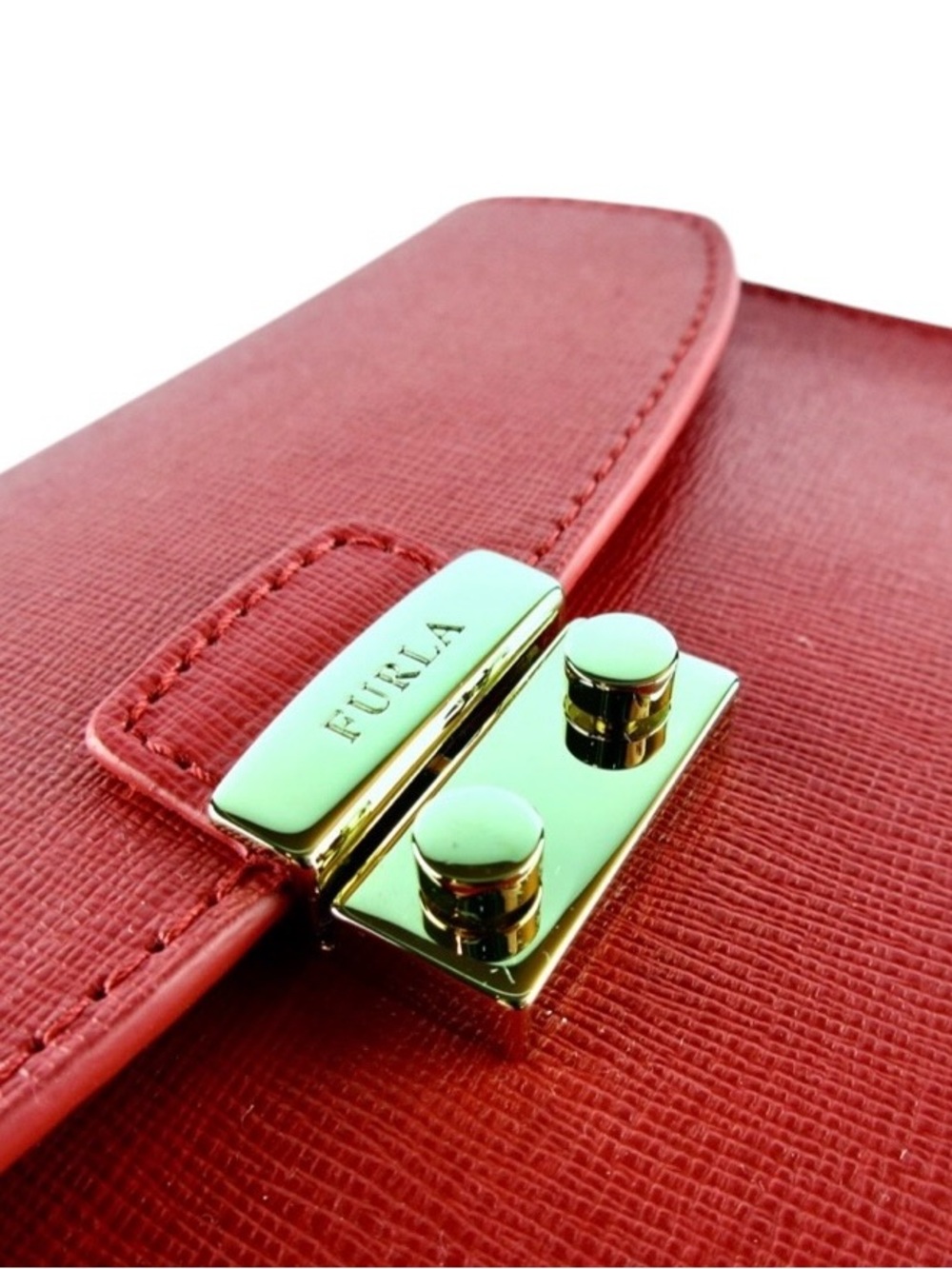 FURLA Giulia Red Leather Shoulder Crossbody with Gold Chain NIB - Picture 6 of 9
